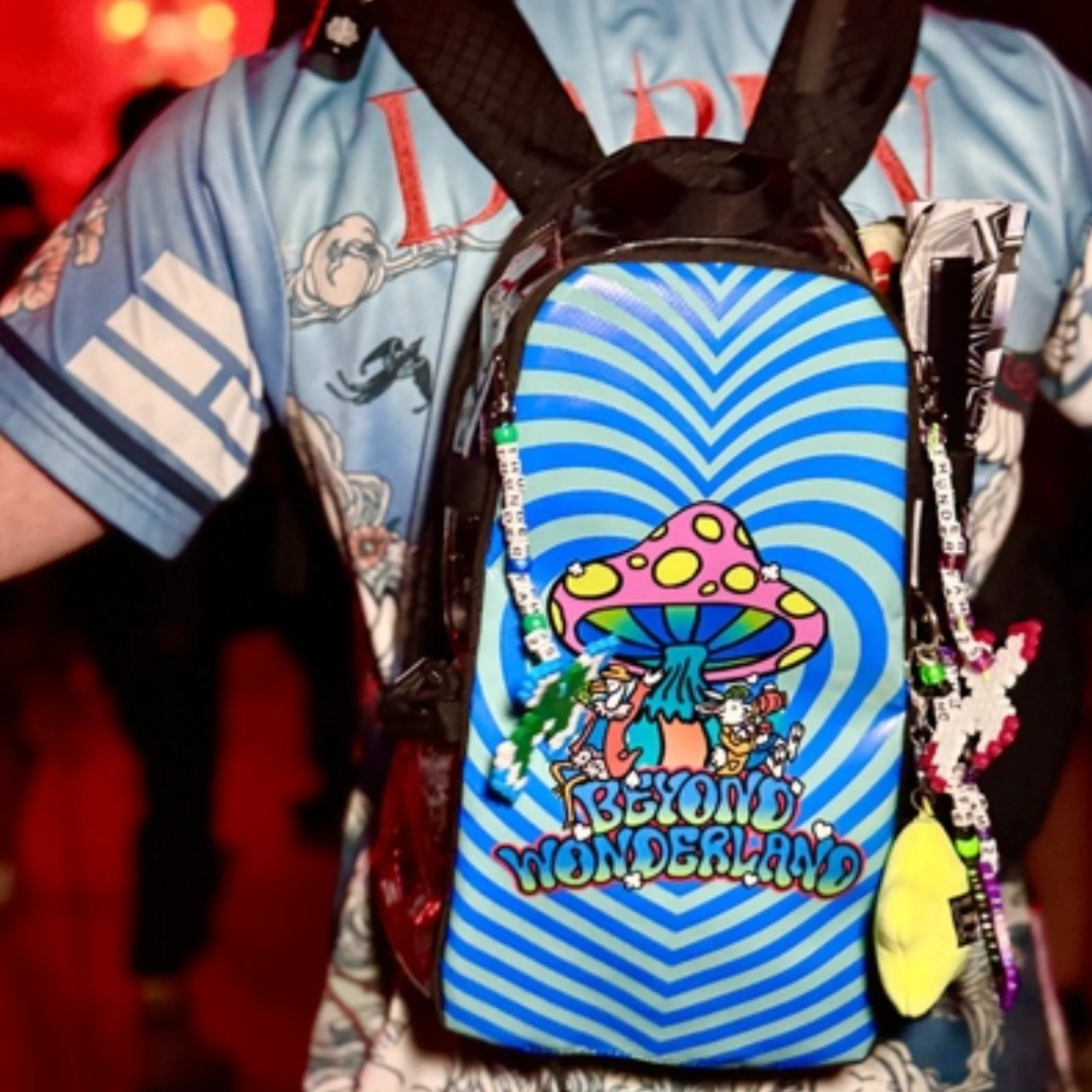 Beyond Wonderland Hydration Pack - Image 9